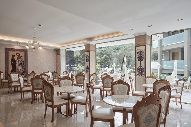 Kairaba Mythos Palace 8