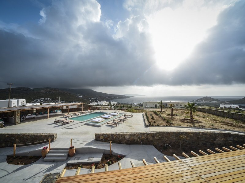 Myconian Crown Suites 8