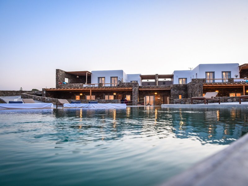 Myconian Crown Suites 10
