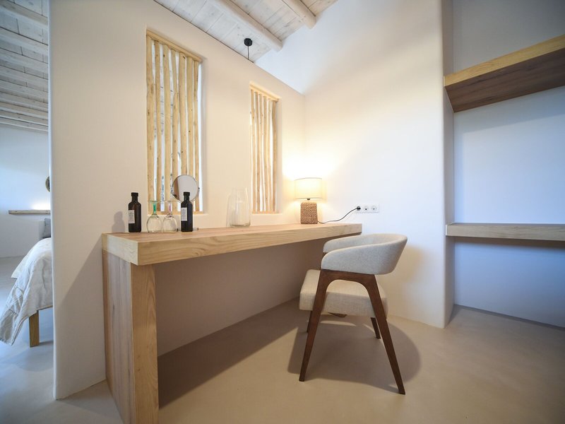 Myconian Crown Suites 38