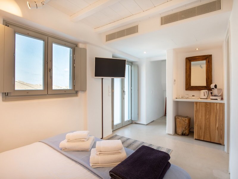 The Summit Mykonos Suites & Apartments 33