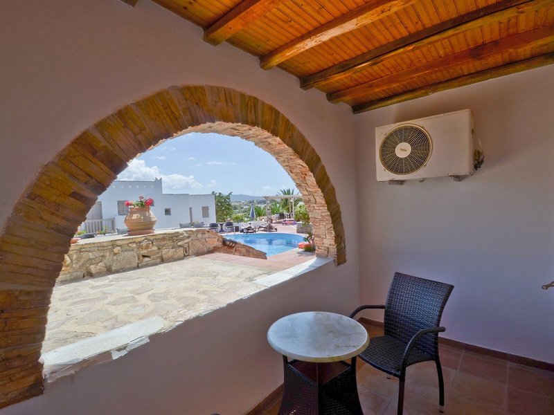 Naxos Magic Village 29
