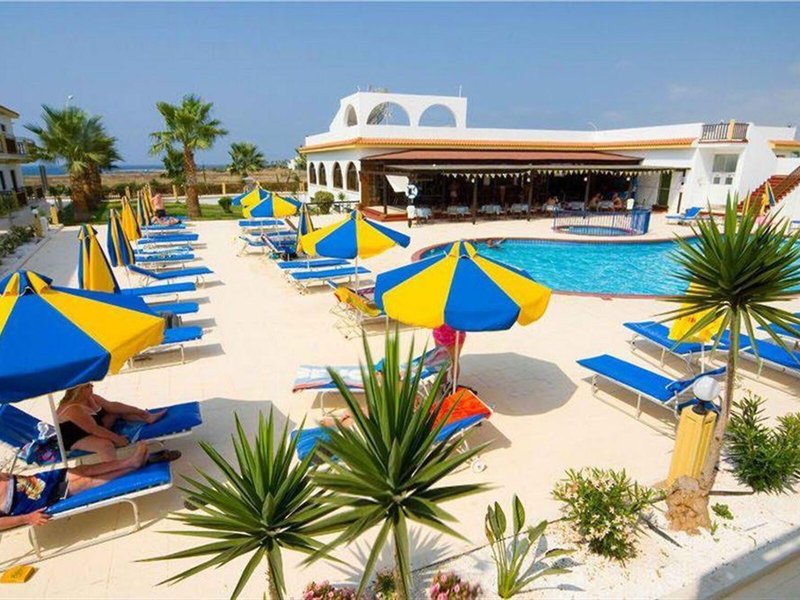 Cosmelenia Hotel Apartments 5