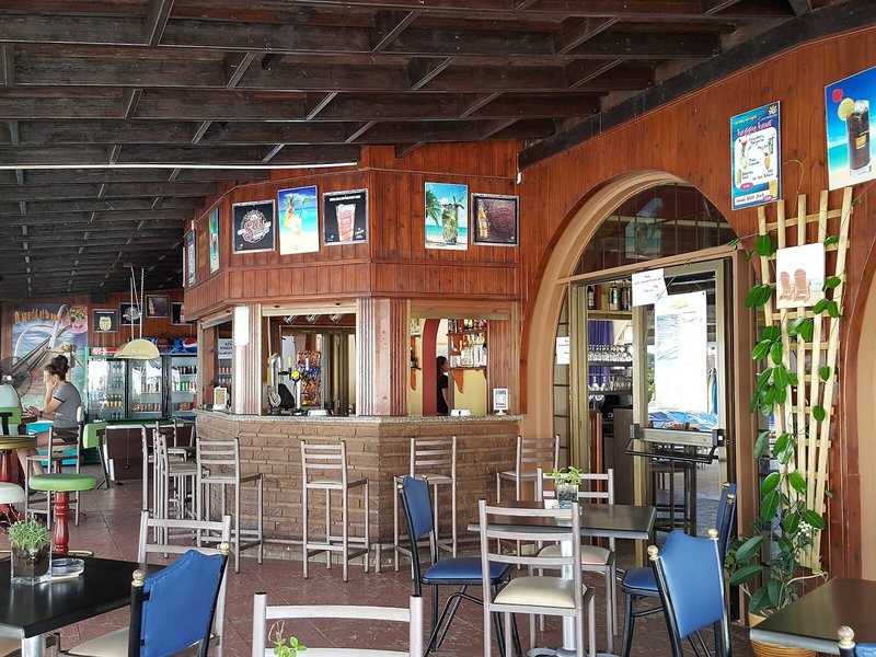 Cosmelenia Hotel Apartments 12