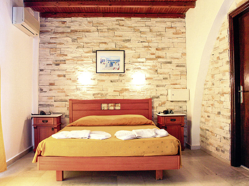 Naxos Holidays Hotel 2
