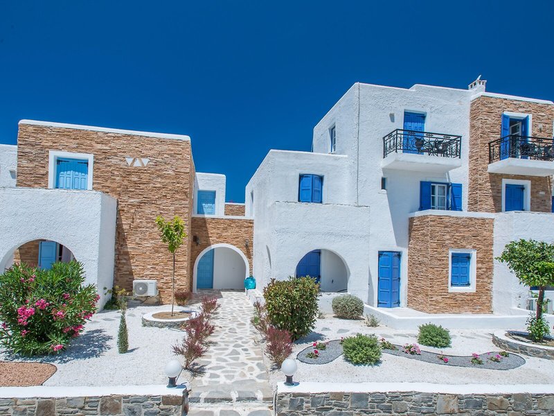Naxos Holidays 45