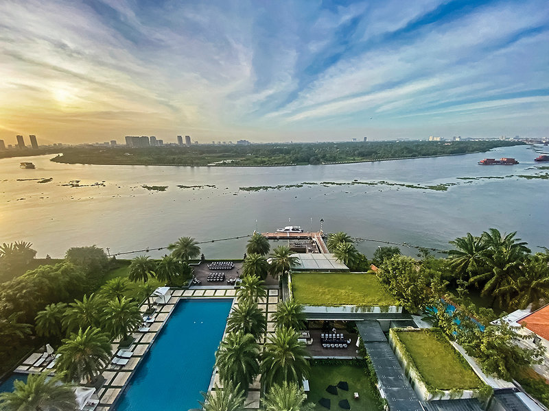 Mia Saigon Luxury Boutique Hotel 4