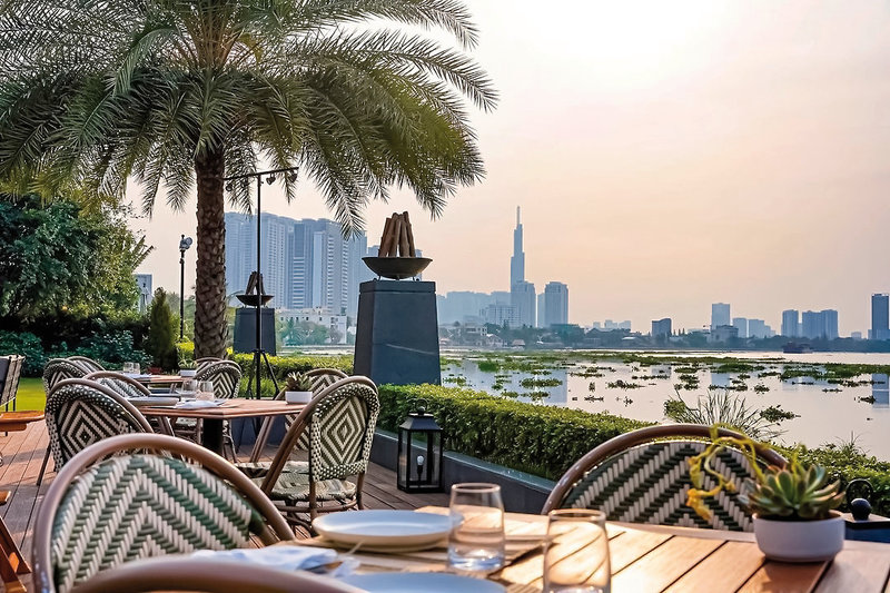 Mia Saigon Luxury Boutique Hotel 8