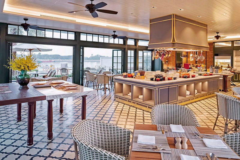 Mia Saigon Luxury Boutique Hotel 10