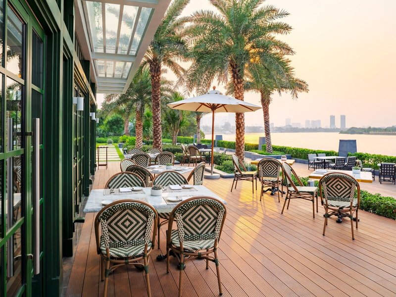 Mia Saigon Luxury Boutique Hotel 9