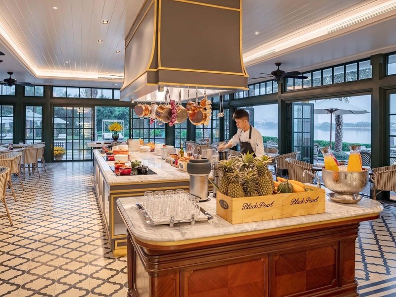 Mia Saigon Luxury Boutique Hotel 14