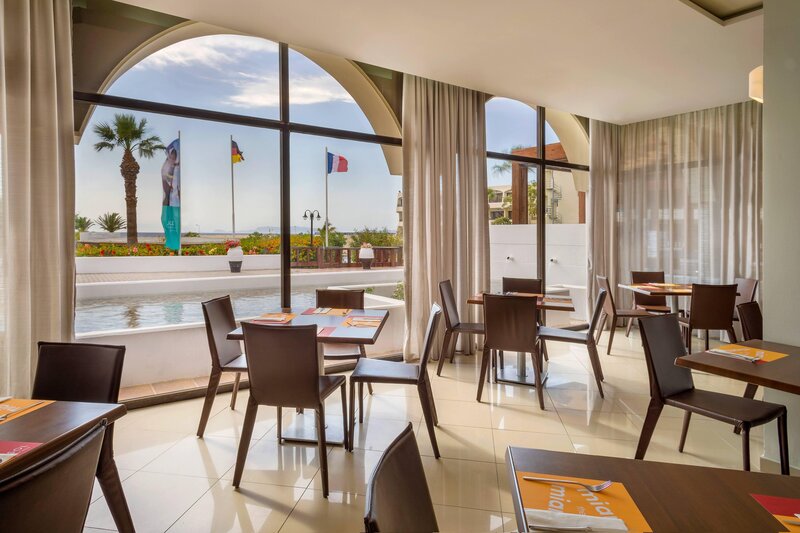 Sol Cosmopolitan Rhodes 35