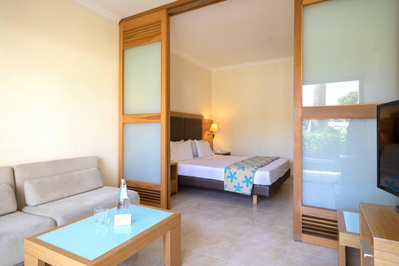 Sol Cosmopolitan Rhodes 60