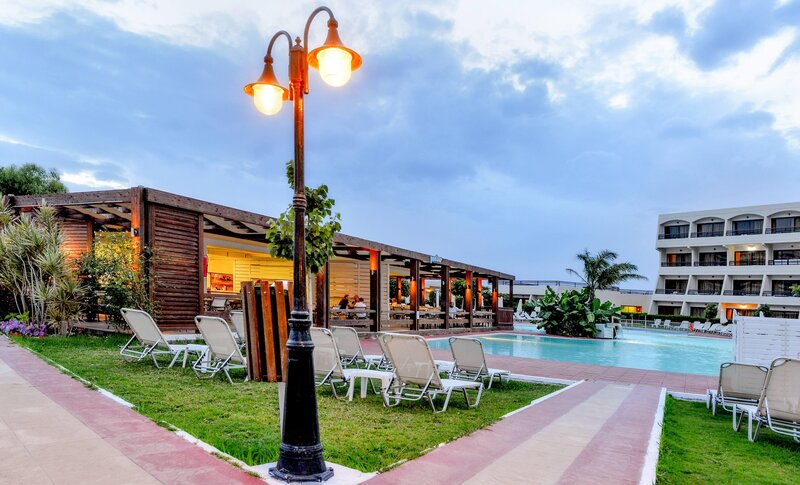 Sol Cosmopolitan Rhodes 23