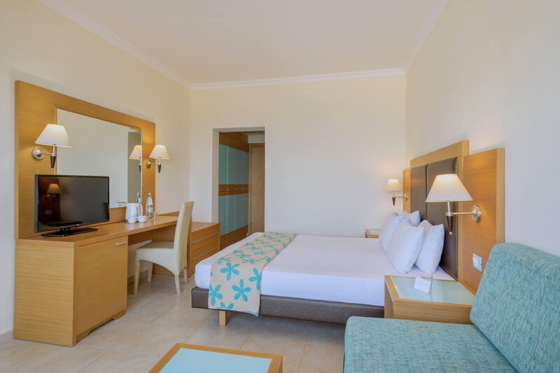 Sol Cosmopolitan Rhodes 44