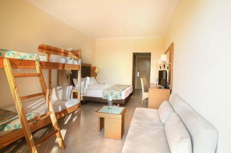Sol Cosmopolitan Rhodes 14