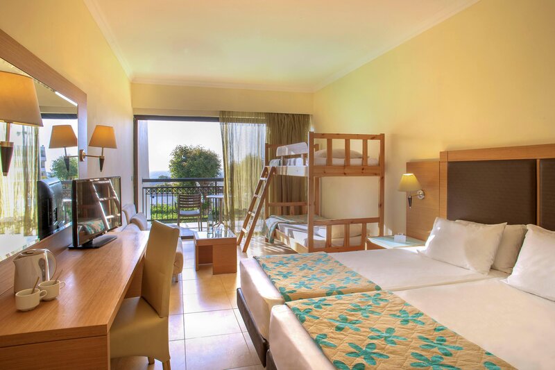 Sol Cosmopolitan Rhodes 55