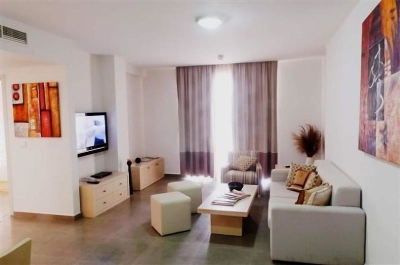 Blue Lagoon Kosher Hotel 2