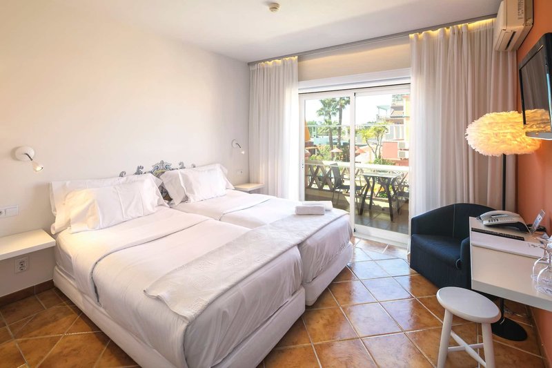 Costa d´Oiro Ambiance Village 14