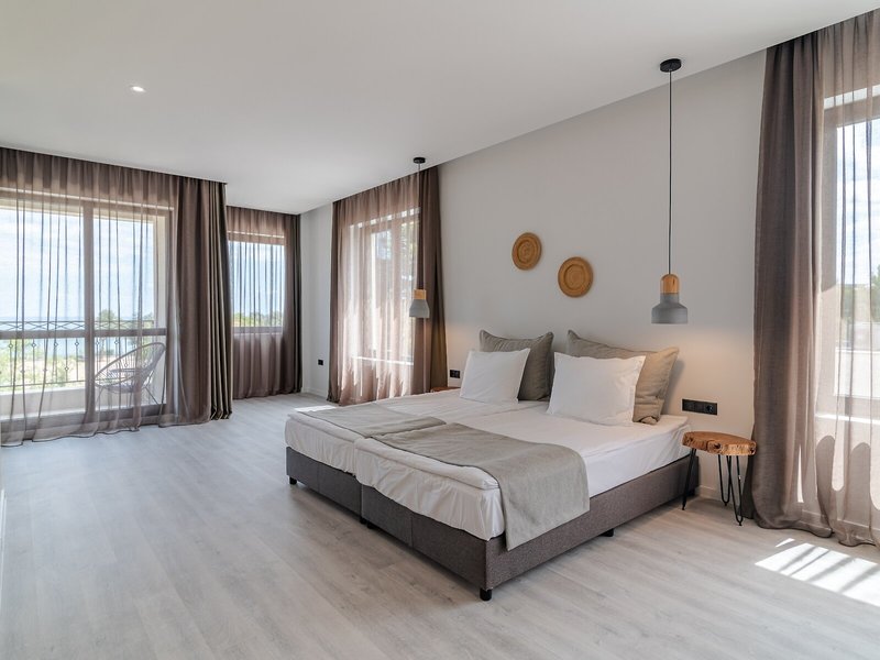 Hotel Primorski 25
