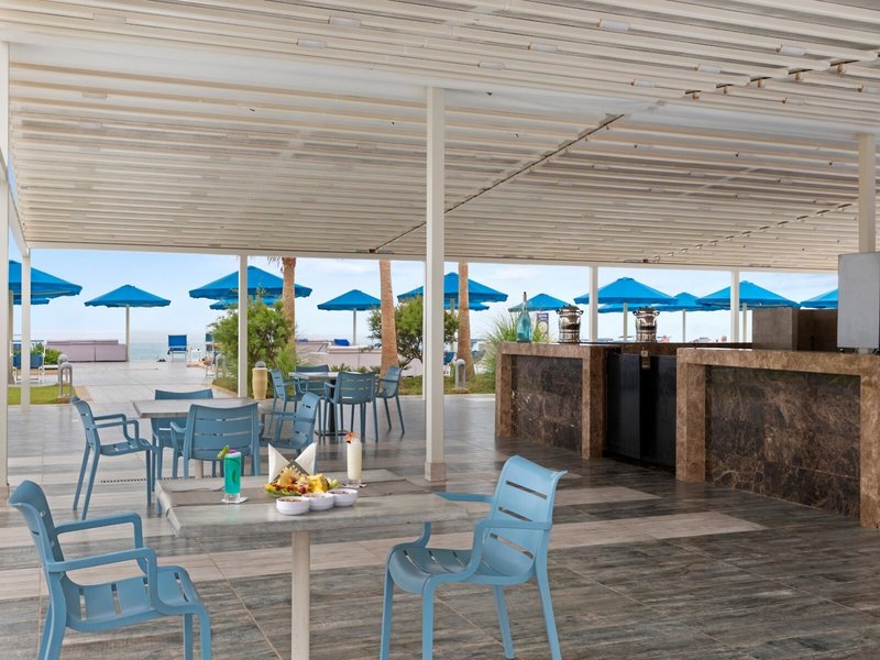 White Beach Resort 17