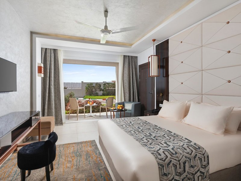 White Beach Resort 29