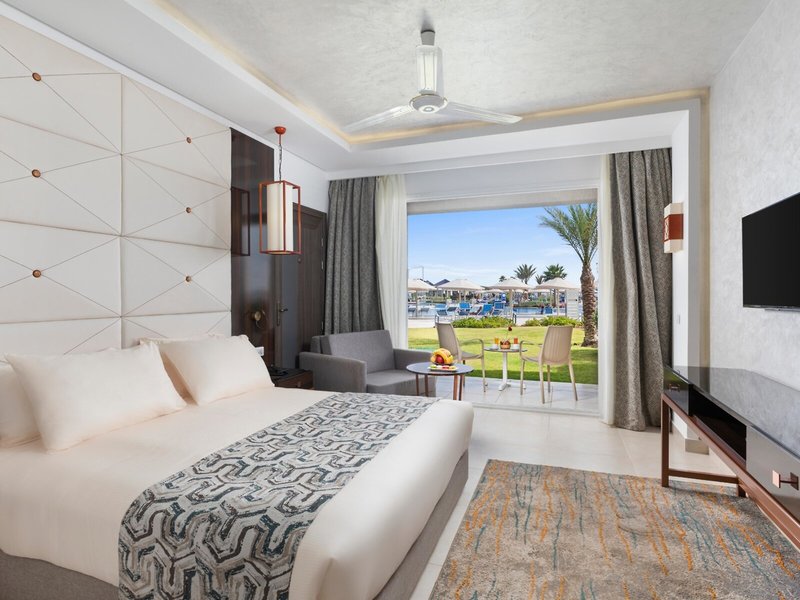 White Beach Resort 32