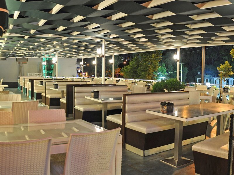 Sky Star Hotel 17