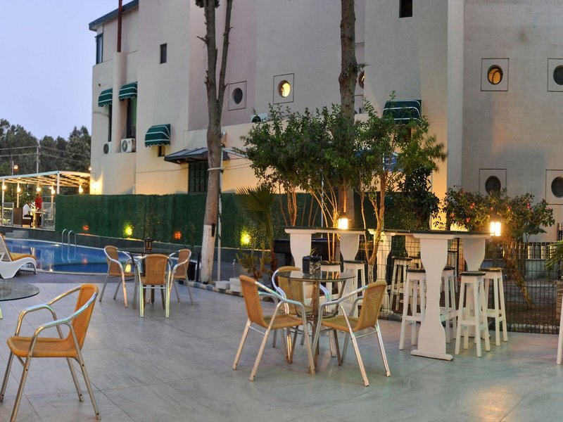 Sky Star Hotel 24