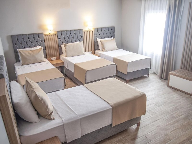 Sky Star Hotel 28