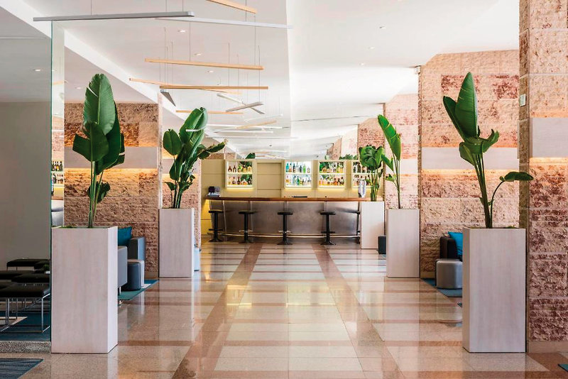 Tryp Lisboa Caparica Mar  7