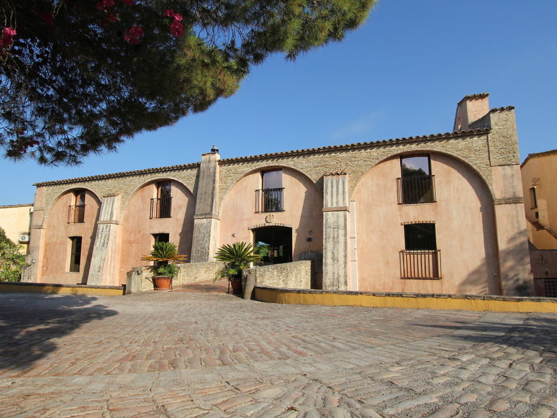 Costa Dei Fiori 7