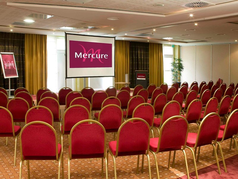 Mercure Caen Centre Port de Plaisance 3