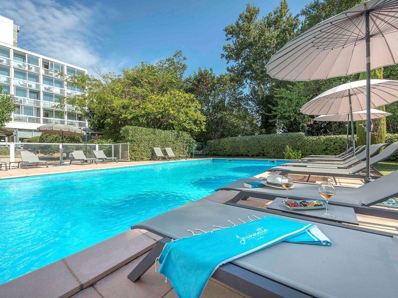 Mercure Cavaillon 13