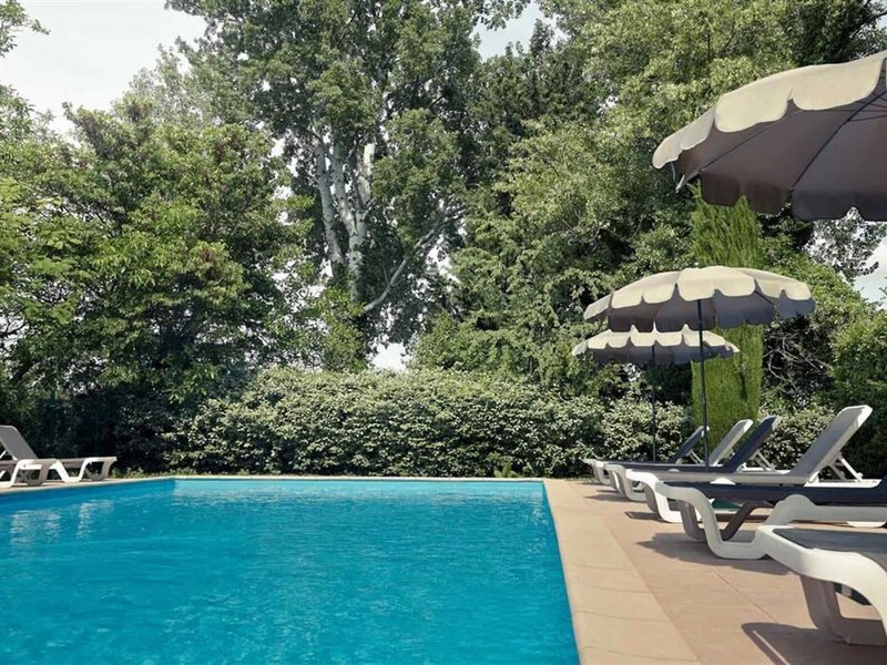 Mercure Cavaillon 18