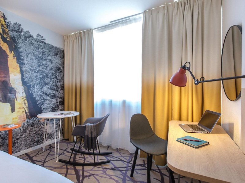 Mercure Cavaillon 41