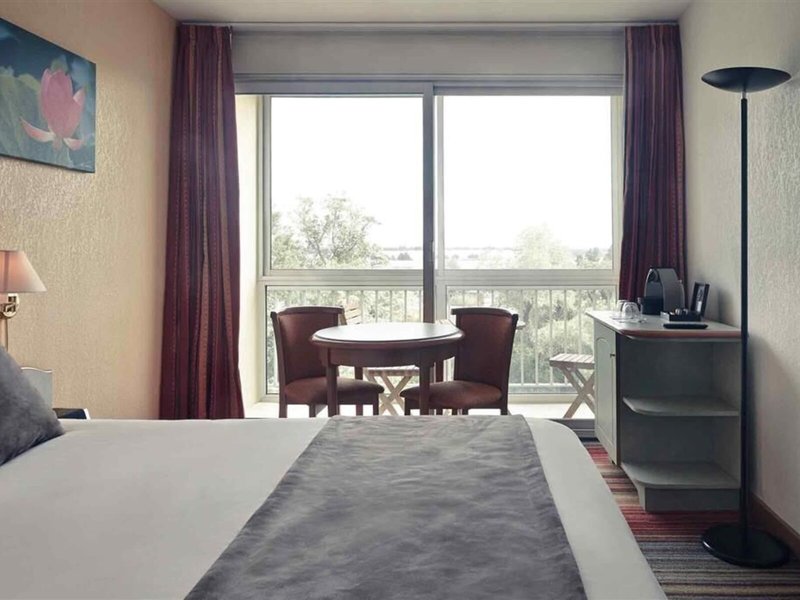 Mercure Cavaillon 49