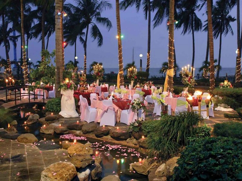 Mercure Convention Centre Ancol 1