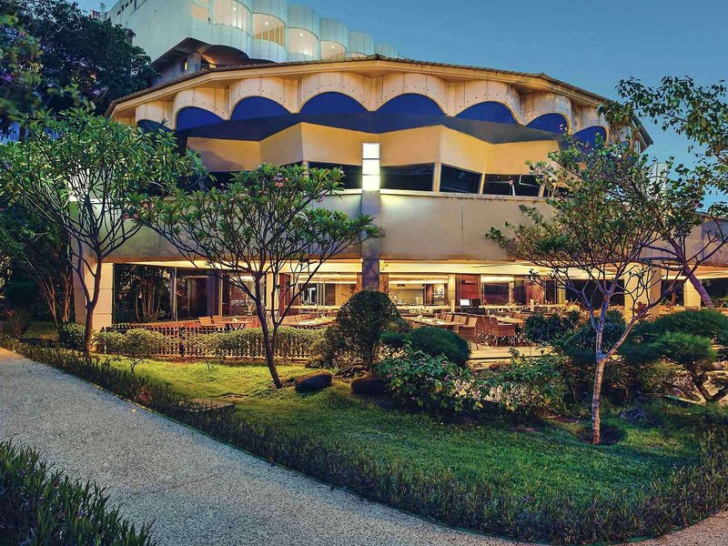 Mercure Convention Centre Ancol 2