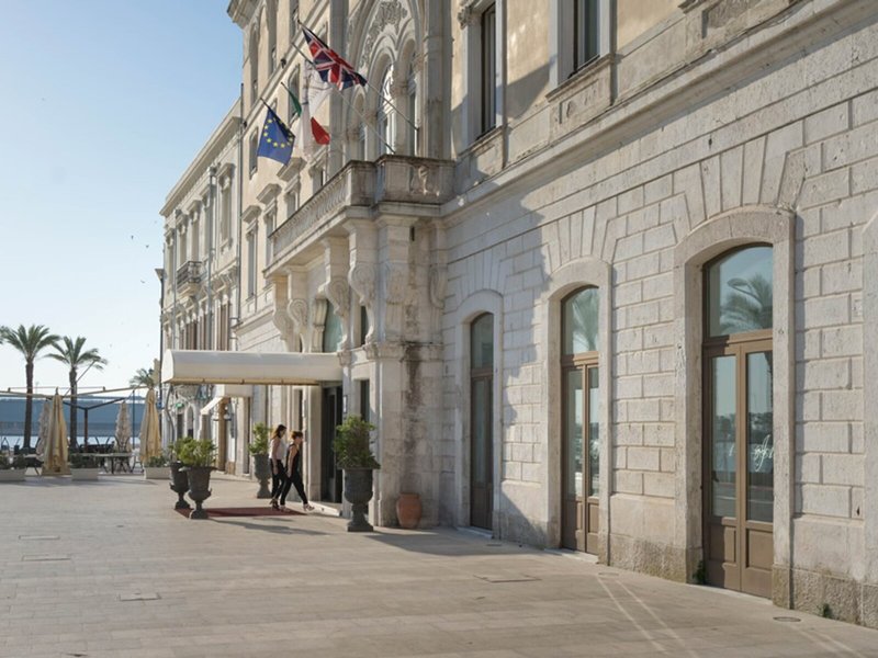 Grande Albergo Internazionale 3