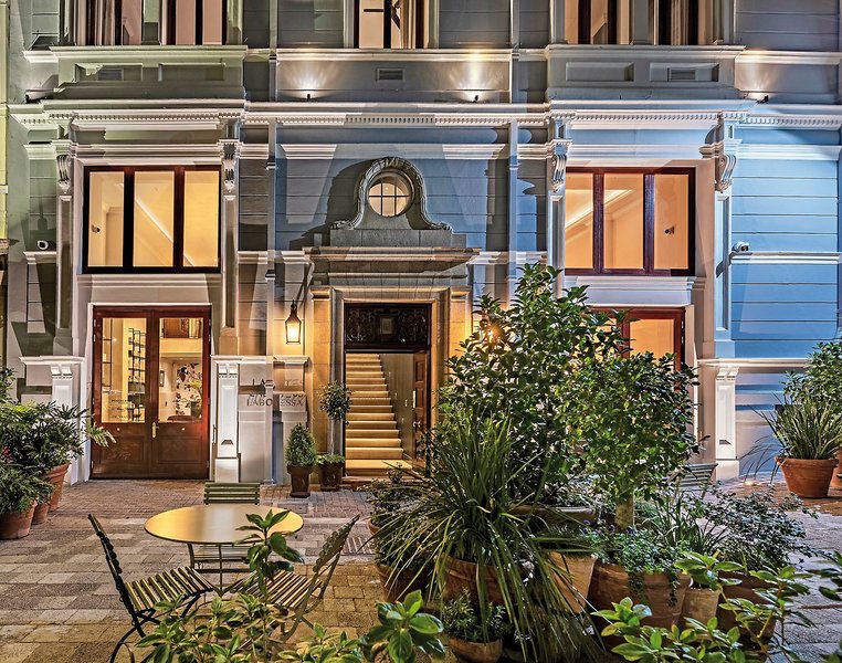 Labotessa Luxury Boutique Hotel 1