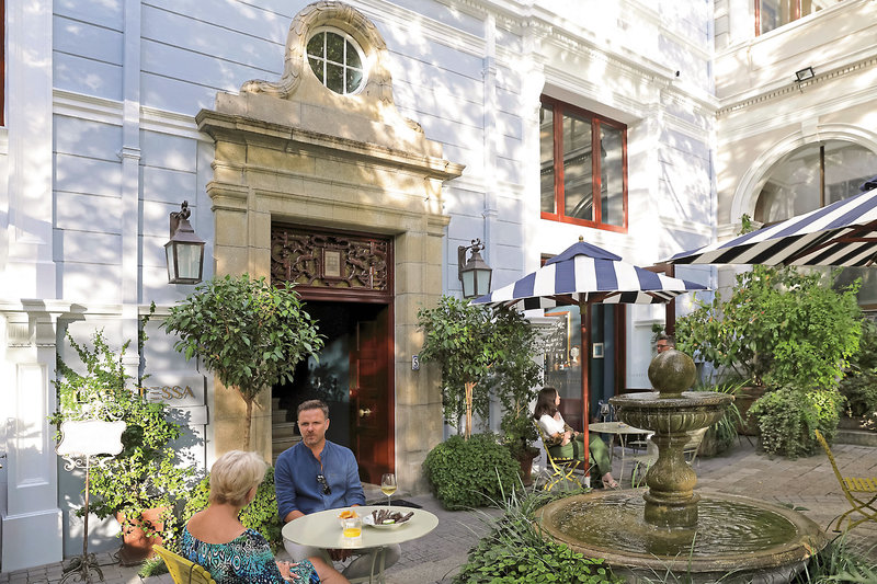 Labotessa Luxury Boutique Hotel 8