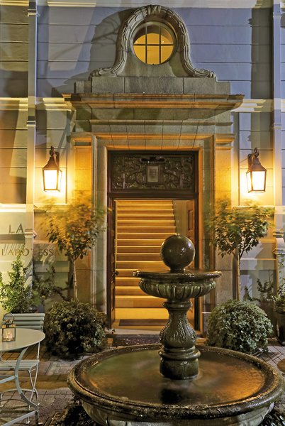 Labotessa Luxury Boutique Hotel 11