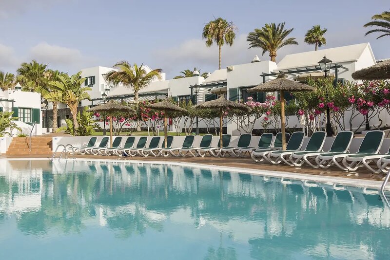 Hotel ILUNION Costa Sal Lanzarote 1