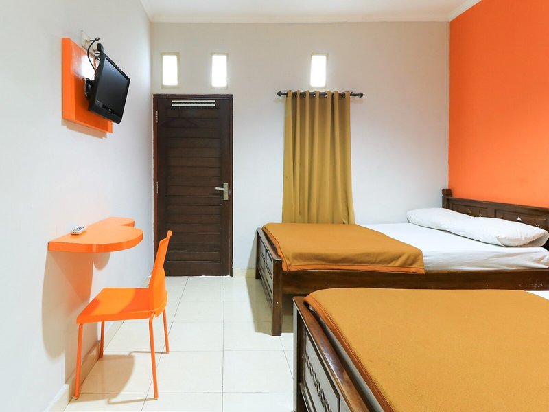Hotel Warta Putra 5