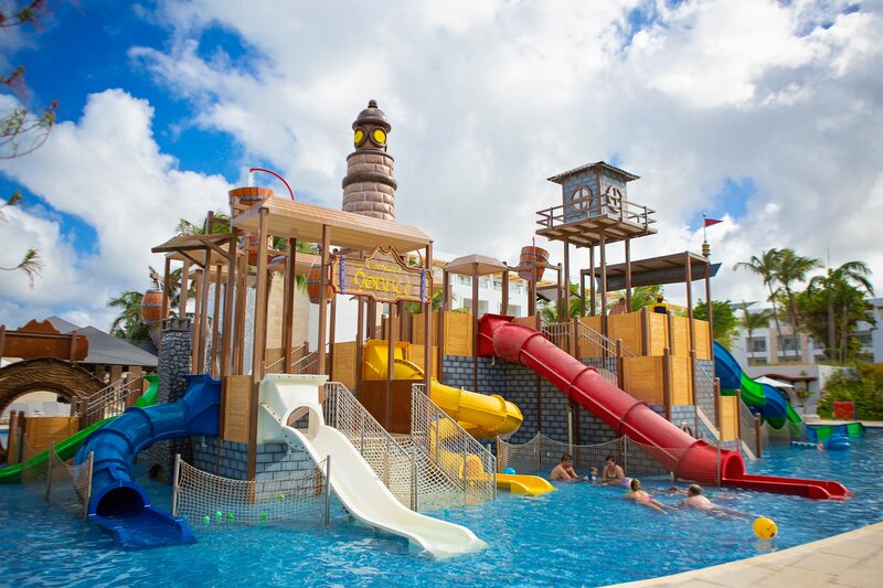 Family Club at Grand Bavaro Princess 19