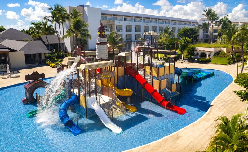 Family Club at Grand Bavaro Princess 20
