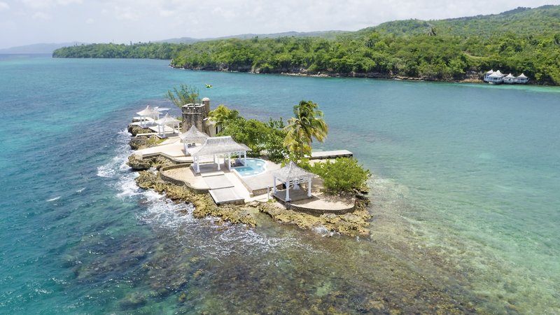 Couples Tower Isle 11