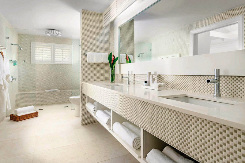 Couples Tower Isle 29