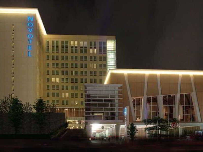 Novotel Bandung 5